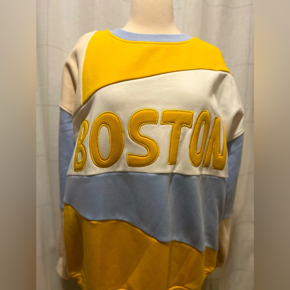 Boston Colorblock Sweater - Picture 10 of 11
